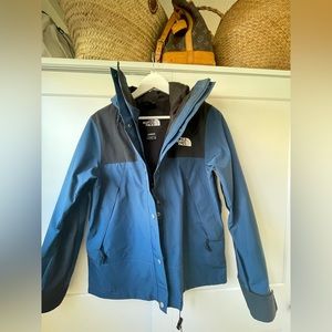 Women’s Gore-Tex Mountain Jacket - Excellent Condition